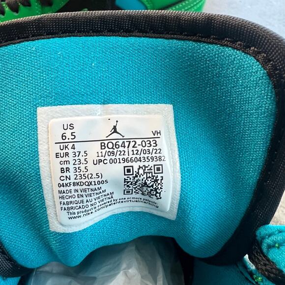 Nike Air Jordan 1 Mid Lucky Green Aquatone Women’s Size 6.5 - Picture 9 of 9